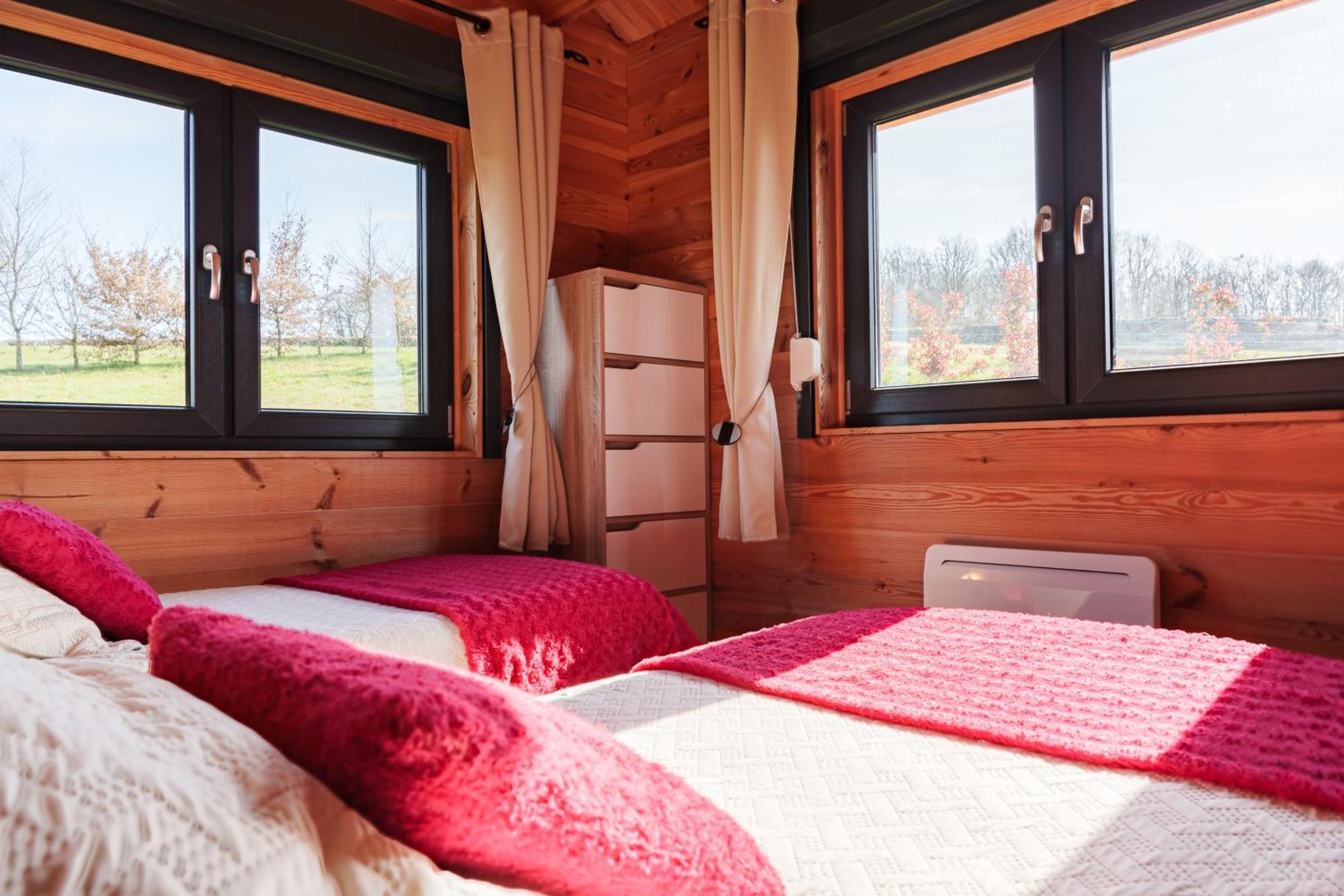 Le Chalet Du Crescent Saint-Germain-des-Champs 外观 照片