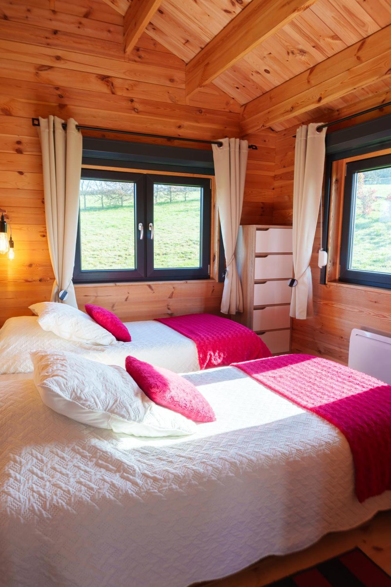 Le Chalet Du Crescent Saint-Germain-des-Champs 外观 照片