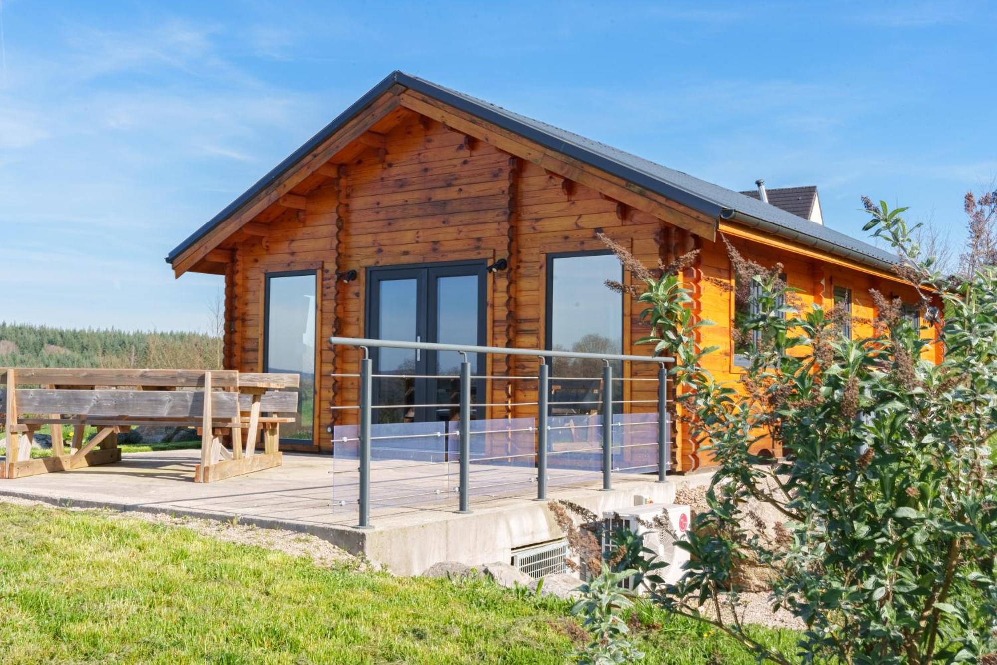 Le Chalet Du Crescent Saint-Germain-des-Champs 外观 照片