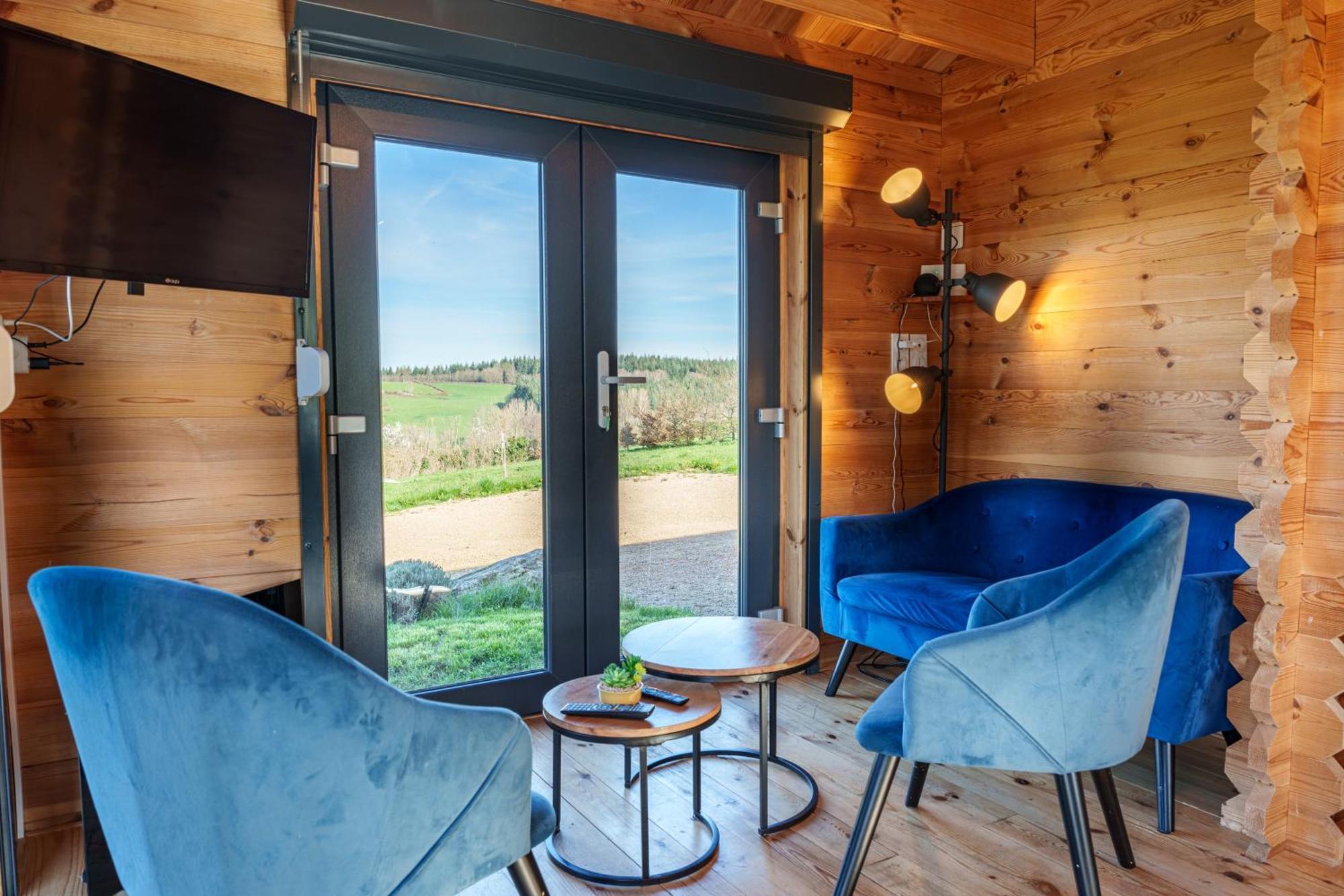 Le Chalet Du Crescent Saint-Germain-des-Champs 外观 照片